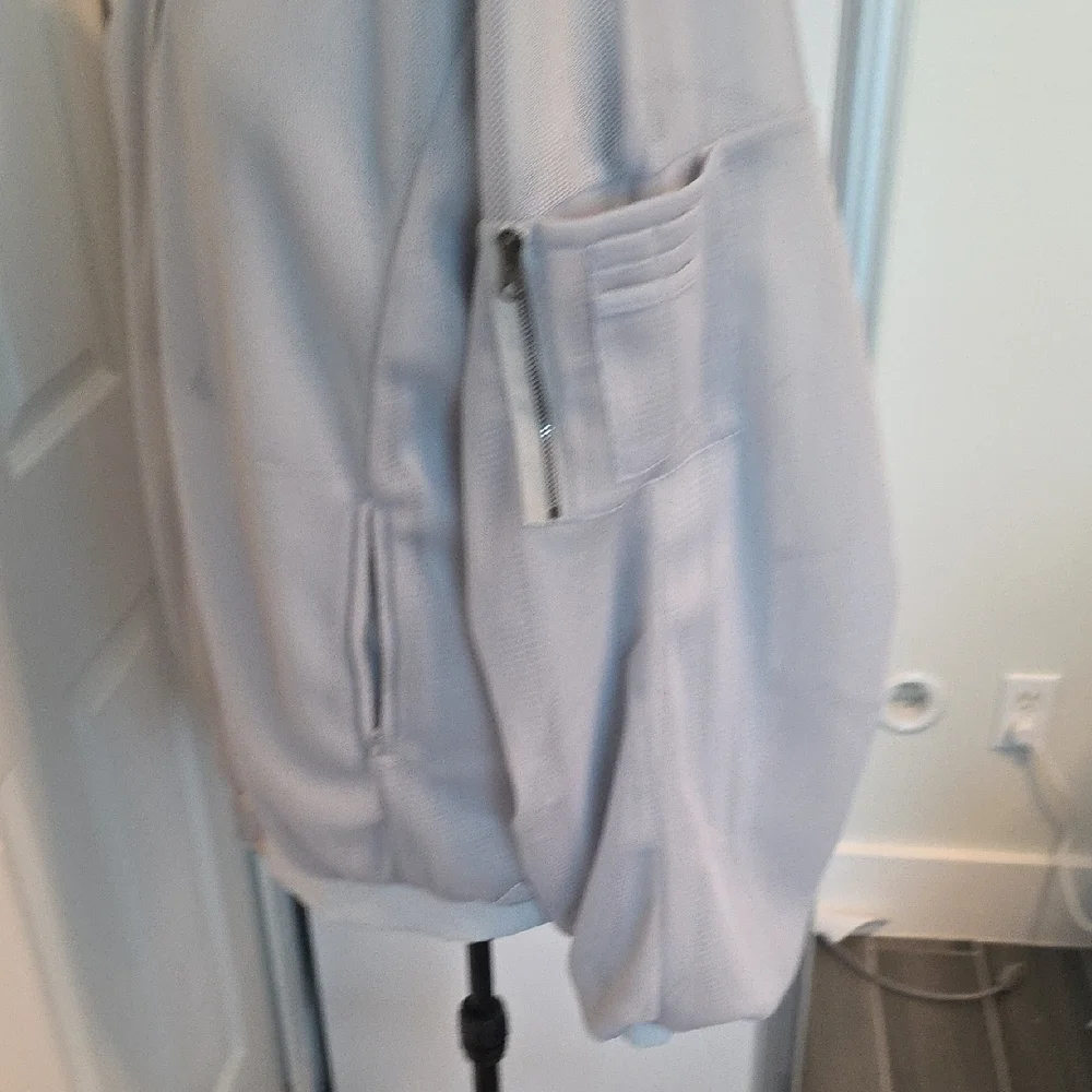 Alo Yoga Field Jacket Size XL